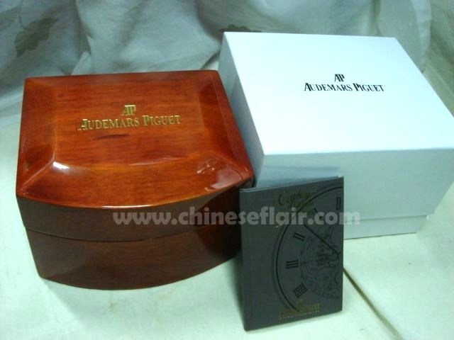 Replica Audemars Piguet Polished Wooden Red Watch Box